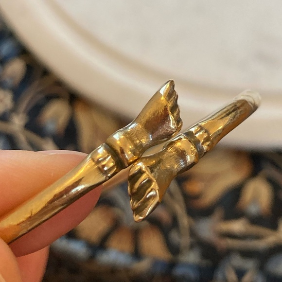Rare Victorian Figa Fists Solid Brass Bypass Bracelet Diamond Pattern - Picture 9 of 15